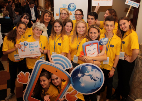 Eiropas jauniešu video vēstījums par cieņu un sapratni internetā